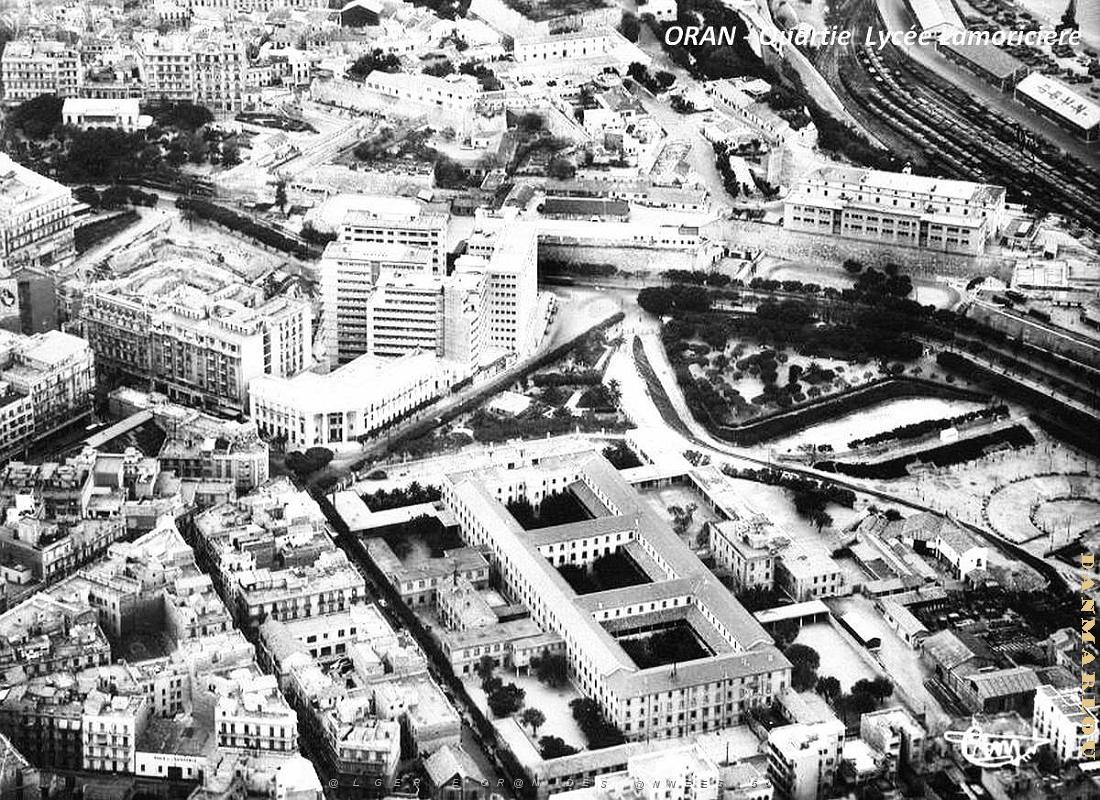 Oran - Lycee Lamoriciere - Vue aerienne.jpg